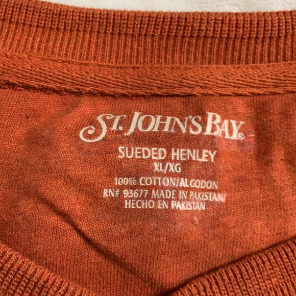 St. John’s Bay sueded Henley shirt size XL - Picture 4 of 6
